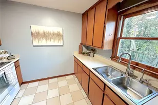 221 Harlee Ln, Lawrenceville, GA 30046 - Photo 18