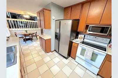 221 Harlee Lane, Lawrenceville, GA 30046 - Photo 4