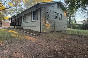 657 Utoy Ct, Jonesboro, GA 30238 - Photo 12