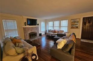 245 Lindbergh Drive NE, Atlanta, GA 30305 - Photo 2
