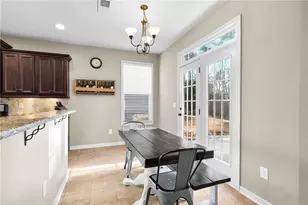 1095 Blankets Creek Dr, Canton, GA 30114 - Photo 10