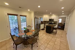 410 Emerald Pkwy, Sugar Hill, GA 30518 - Photo 10