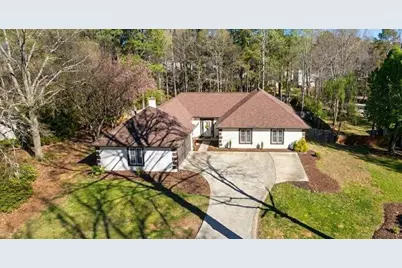 410 Emerald Parkway, Sugar Hill, GA 30518 - Photo 1