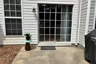 7010 Richland Ct, Roswell, GA 30076 - Photo 8