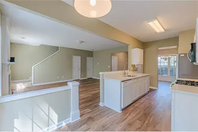 7010 Richland Court, Roswell, GA 30076 - Photo 4