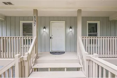 537 Raven Springs Trail, Stone Mountain, GA 30087 - Photo 4