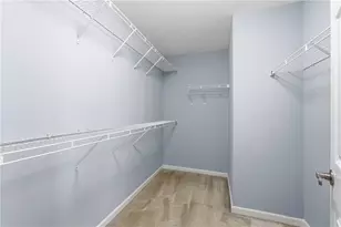 903 Misty View Ct, Lilburn, GA 30047 - Photo 18