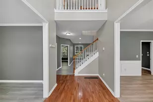 5218 Brown Leaf Trail SW, Powder Springs, GA 30127 - Photo 2