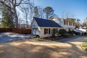 6250 Weatherly Dr, Atlanta, GA 30328 - Photo 76