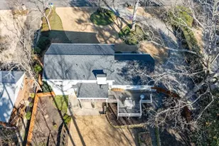 6250 Weatherly Dr, Atlanta, GA 30328 - Photo 86