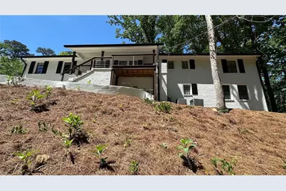 85 Bonnie Lane, Sandy Springs, GA 30328 - Photo 2