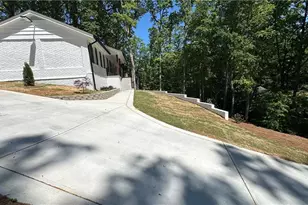 85 Bonnie Ln, Sandy Springs, GA 30328 - Photo 6
