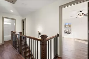 31 Pinson St, Newnan, GA 30263 - Photo 8