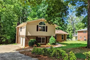 4093 Hideaway Dr, Tucker, GA 30084 - Photo 12