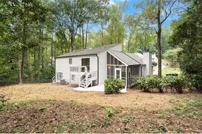 750 Bayliss Drive N, Marietta, GA 30068 - Photo 30