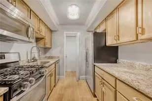 6851 Roswell Rd, Atlanta, GA 30328 - Photo 4