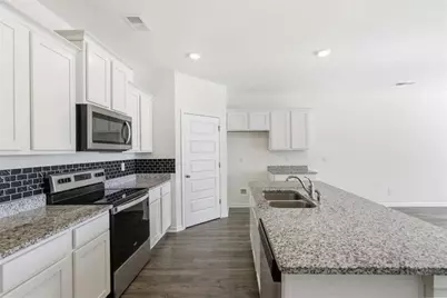 725 Whitman Lane, Stockbridge, GA 30281 - Photo 14