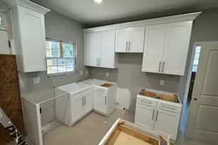 1170 Donnelly Ave, Atlanta, GA 30310 - Photo 12