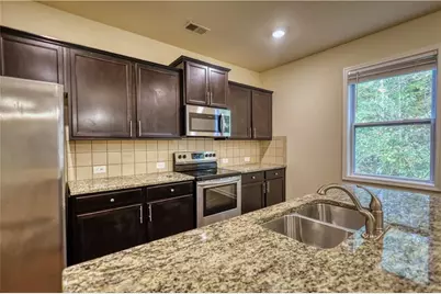 6571 Bluffview Drive, Douglasville, GA 30134 - Photo 10