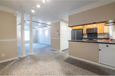 6700 Roswell Road #1C, Sandy Springs, GA 30328 - Photo 12