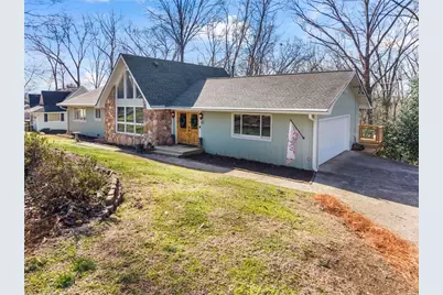 422 Buckingham Drive, Marietta, GA 30066 - Photo 1