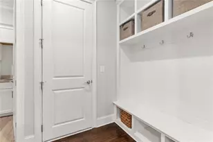 1381 Kings Park Dr, Kennesaw, GA 30152 - Photo 18