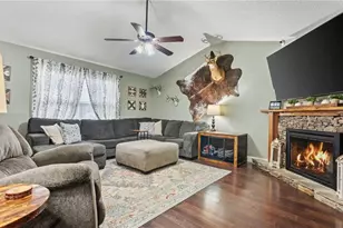 106 Windmill Dr SE, Silver Creek, GA 30173 - Photo 4