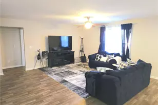 158 Savannah Way, Milner, GA 30257 - Photo 8