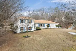 1002 Dixon Dr, Gainesville, GA 30501 - Photo 6