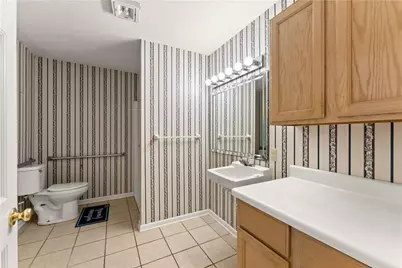 1002 Dixon Drive, Gainesville, GA 30501 - Photo 18