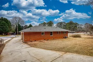 1924 Mural Cir, Morrow, GA 30260 - Photo 38