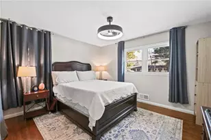 310 Brook Dr, Atlanta, GA 30328 - Photo 16