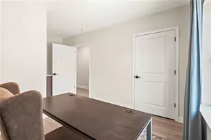 1965 Hollywood Rd NW, Atlanta, GA 30318 - Photo 6