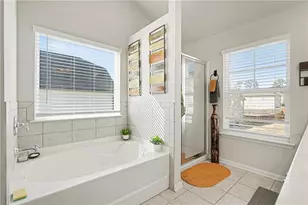 2254 Anne's Lake Cir, Lithonia, GA 30058 - Photo 18