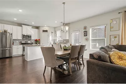 2254 Annes Lake Circle, Lithonia, GA 30058 - Photo 4