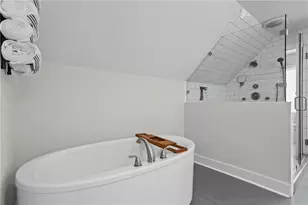 521 Creekwood Dr, Marietta, GA 30068 - Photo 24