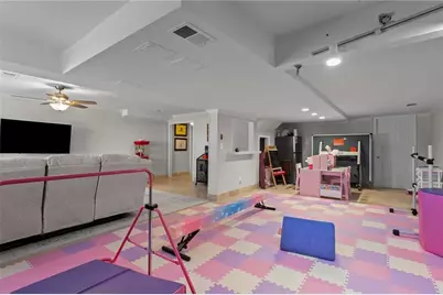 521 Creekwood Drive, Marietta, GA 30068 - Photo 32