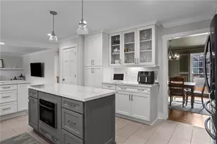 521 Creekwood Dr, Marietta, GA 30068 - Photo 14