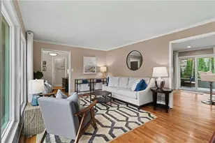 1873 Queens Way, Atlanta, GA 30341 - Photo 10