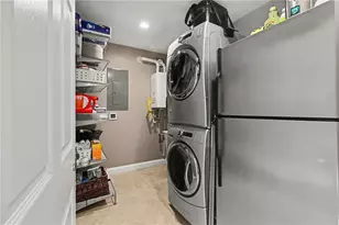 1873 Queens Way, Atlanta, GA 30341 - Photo 38