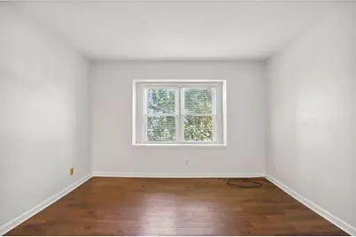 75 Montre Square NW, Atlanta, GA 30327 - Photo 12