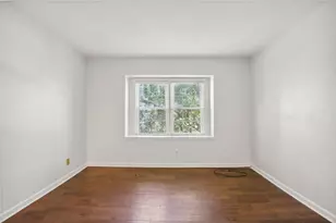 75 Montre Square NW, Atlanta, GA 30327 - Photo 12