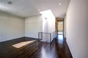 721 Longleaf Dr NE, Atlanta, GA 30342 - Photo 18