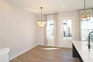 151 Chestnut Cir, Atlanta, GA 30342 - Photo 12