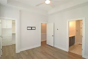 151 Chestnut Cir, Atlanta, GA 30342 - Photo 16