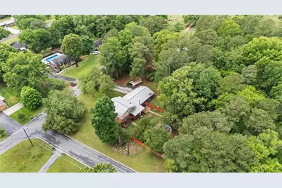 301 Briarwood Drive, Calhoun, GA 30701 - Photo 30