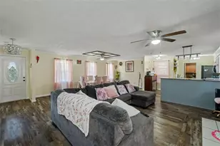 301 Briarwood Dr, Calhoun, GA 30701 - Photo 8