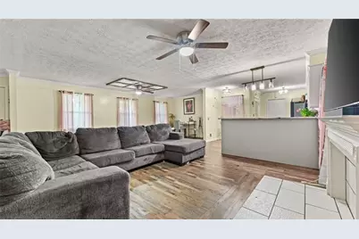 301 Briarwood Drive, Calhoun, GA 30701 - Photo 4