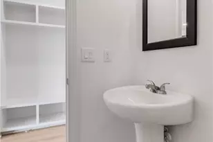 932 Homepark Circle, Buford, GA 30518 - Photo 16