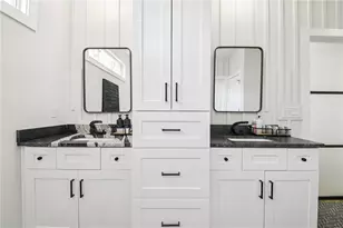 2014 Cambridge Ave, Atlanta, GA 30337 - Photo 18